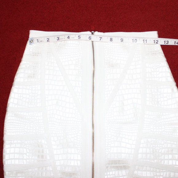 Off White Bandage Mini Skirt Size Small - Picture 9 of 12